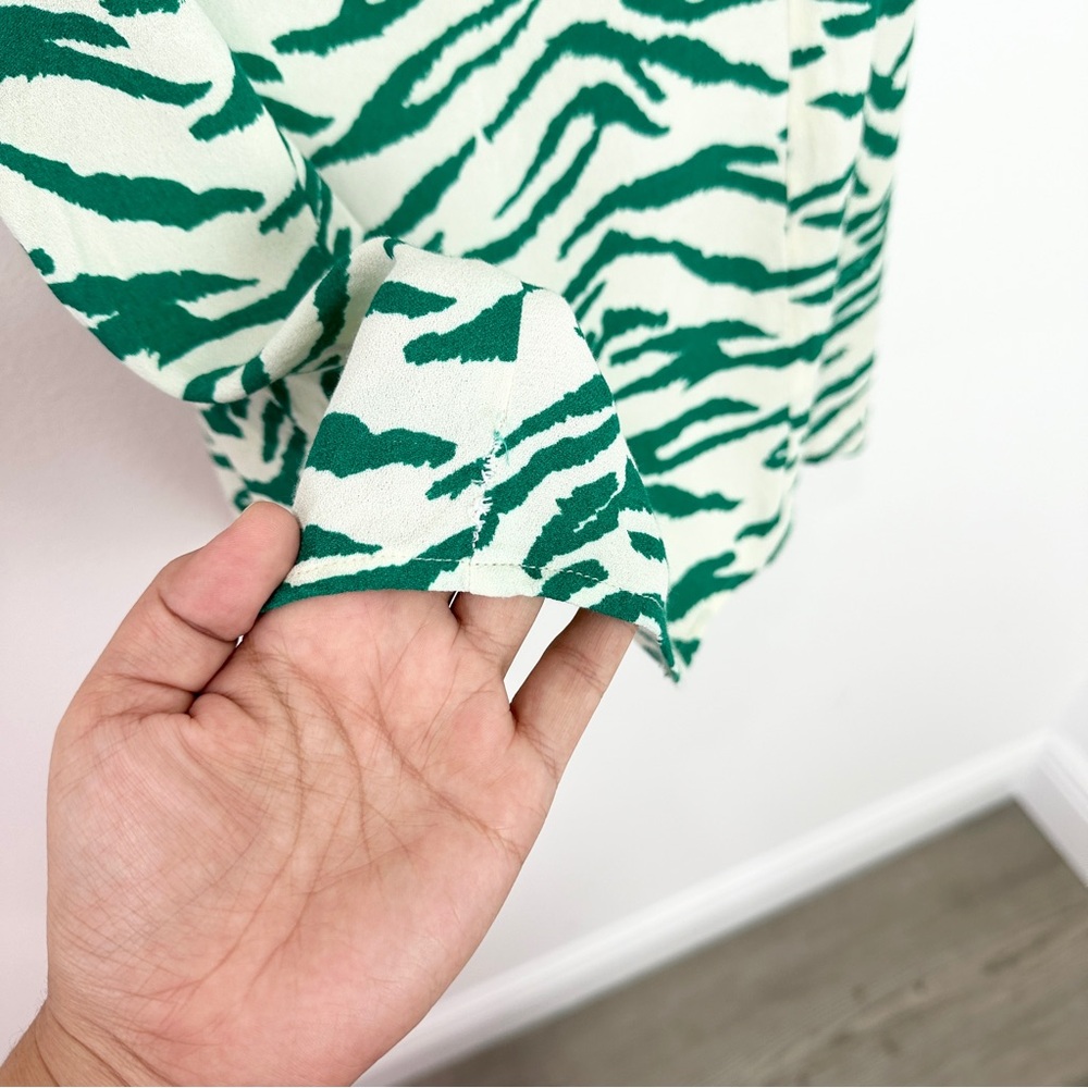 Reformation Green and Cream Zebra Print Mini Dress - Picture 6 of 8